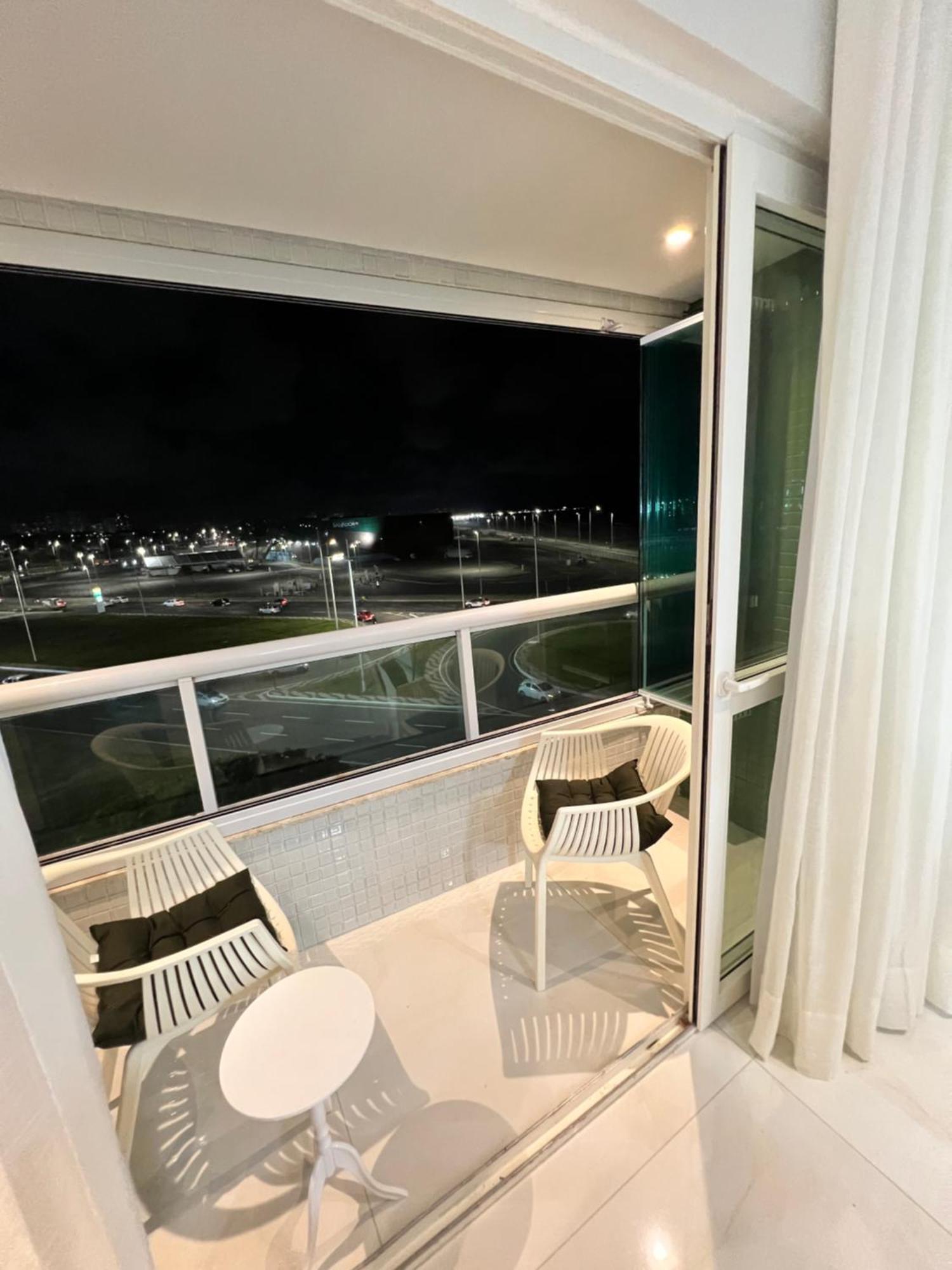 Fantastico 304 Salvador, Com Vista Mar, No Bairro De Jardim Armacao, A 300m Do Novo Centro De Convencoes De - Ccs E Do Parque Dos Ventos Apartment *