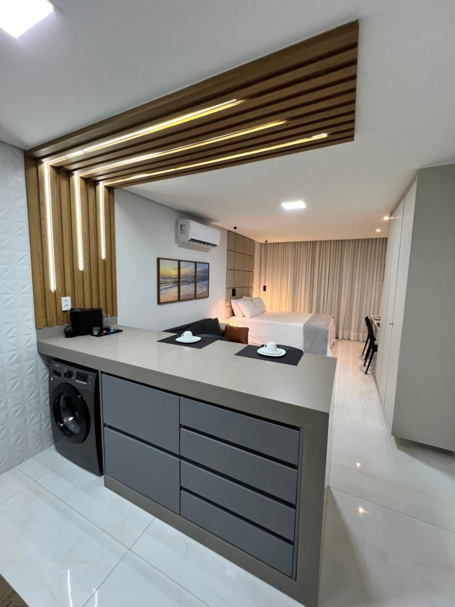 Apartamento Fantastico 304 Salvador, Com Vista Mar, No Bairro De Jardim Armacao, A 300m Do Novo Centro De Convencoes De - Ccs E Do Parque Dos Ventos Salvador