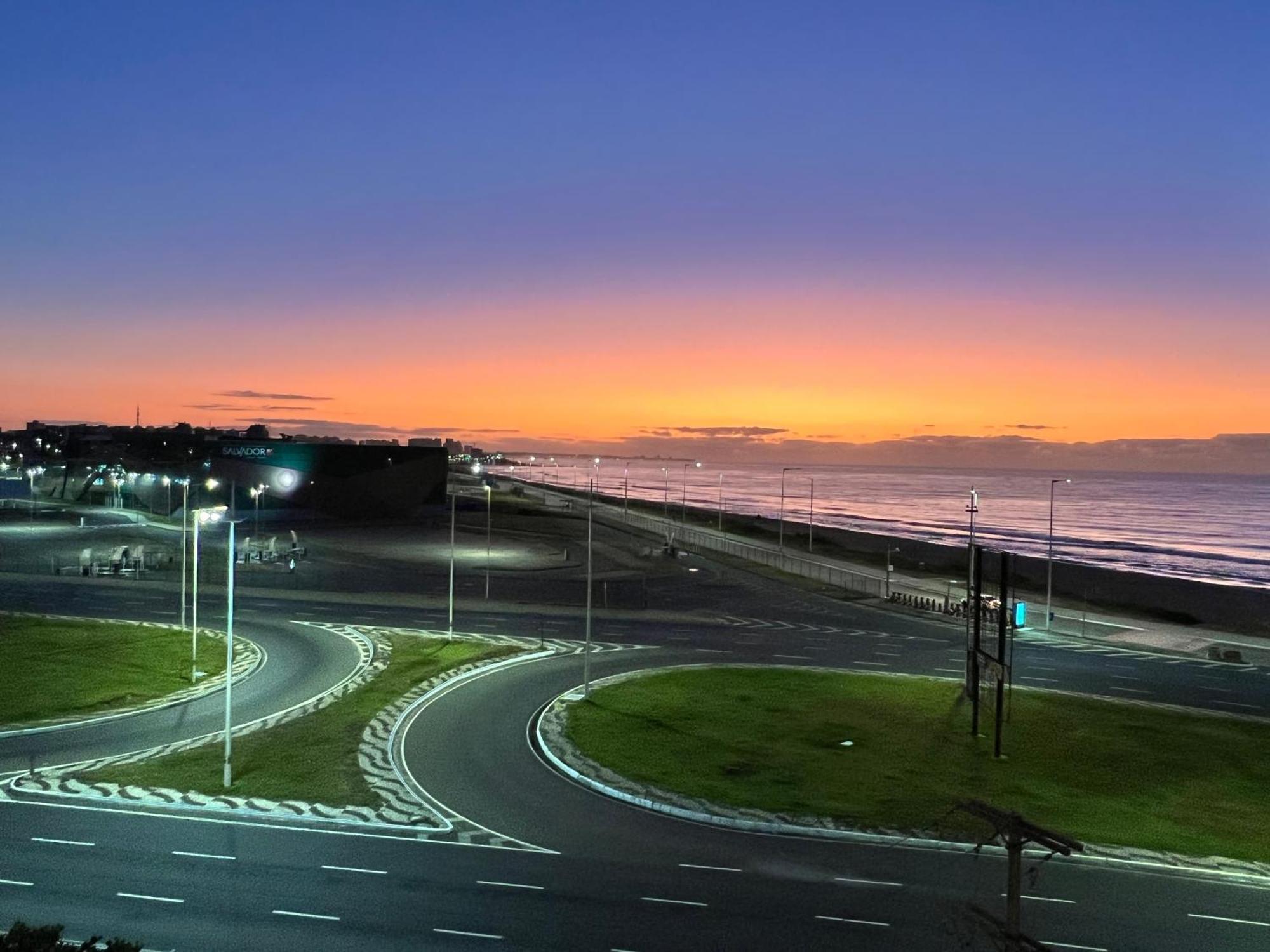 Fantastico 304 Salvador, Com Vista Mar, No Bairro De Jardim Armacao, A 300m Do Novo Centro De Convencoes De - Ccs E Do Parque Dos Ventos